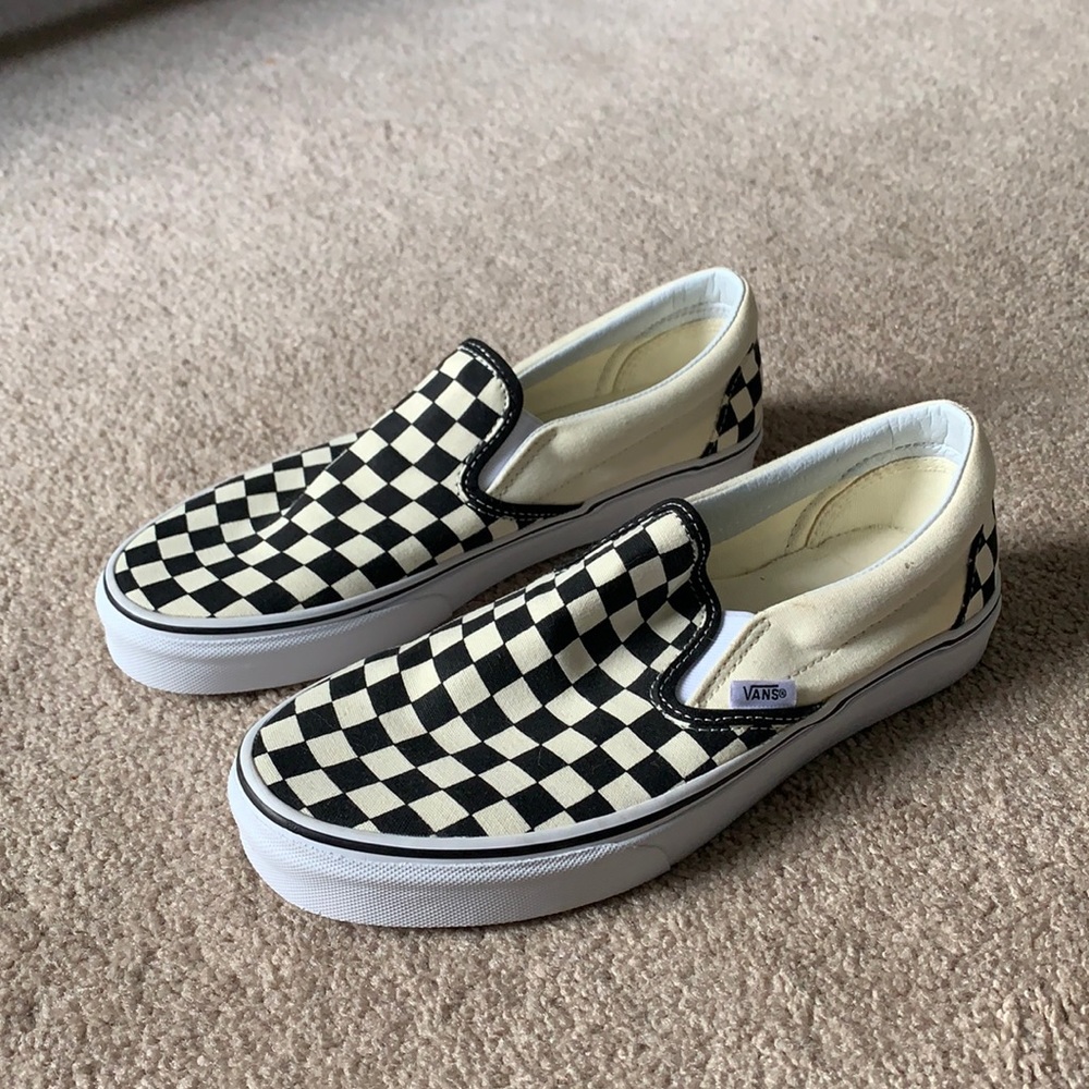 Women’s slip on checkered vans